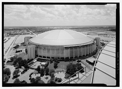 Jet Lowe, Astrodome Looking East from Rooftof of Adjacent Reliant Stadium (New NFL/Rodeo Stadium)—Houston Astrodome, 8400 Kirby Drive, Houston, Harris County, TX, 2004,  Library of Congress Prints and Photographs Division Washington, D.C. 20540 USA, HAER TX-108-1