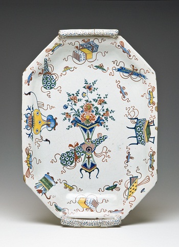 Tray with Handles (Banette), Rouen, France, mid-18th c., grand feau faïence, The Huntington Art Collections, gift of MaryLou Boone, photo © 2012 Susan Einstein