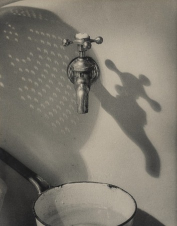 Gordon Coster, The Spigot and the Shadows, United States, 1927, gift of Gordon H. Coster