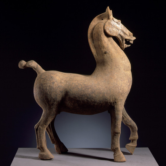 Funerary Sculpture of a Horse, Eastern Han dynasty, 25–220, Los Angeles County Museum of Art, gift of Diane and Harold Keith and Jeffrey Lowden, photo © Museum Associates/LACMA