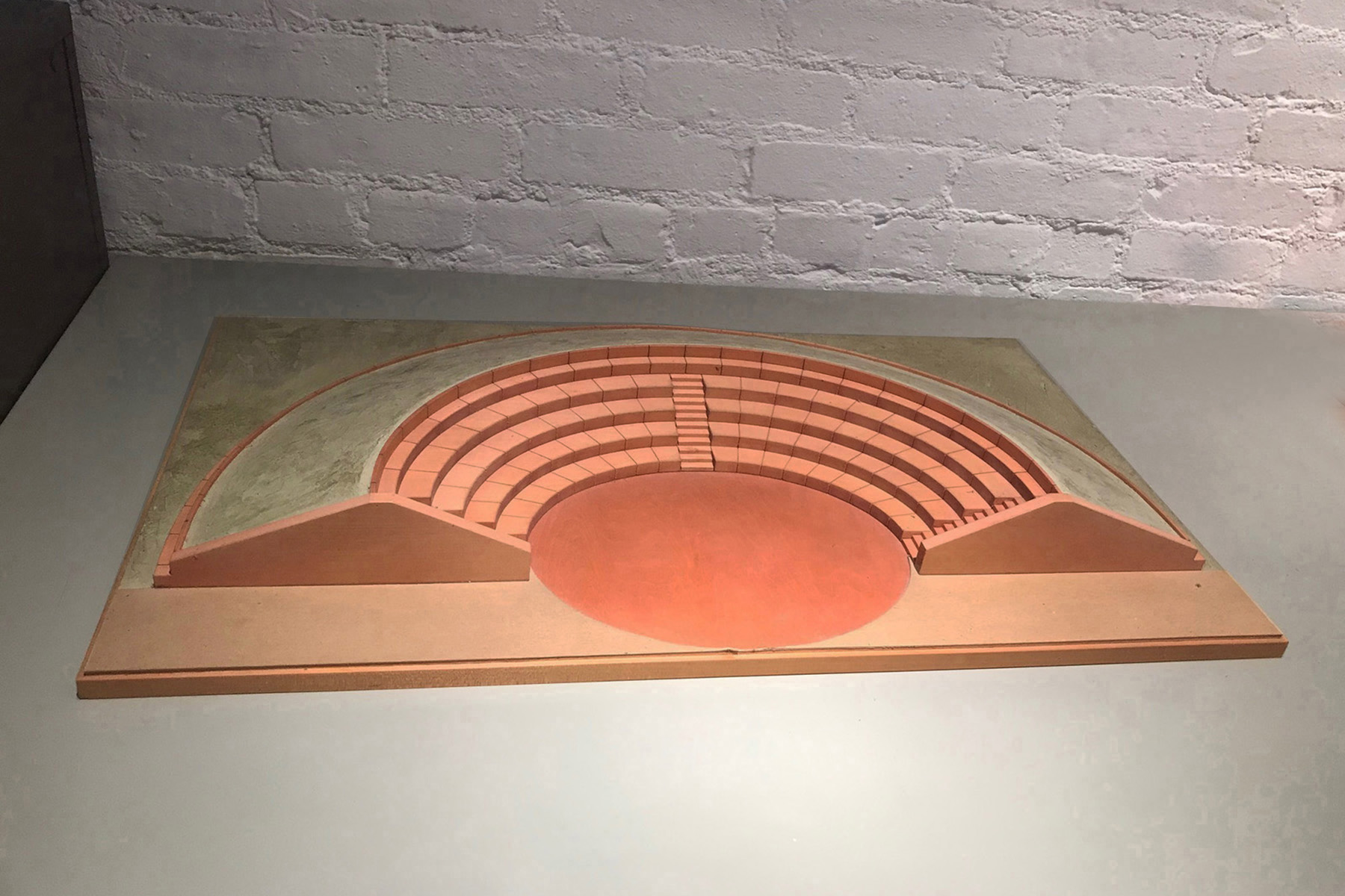 Jackie Ferrara, Amphitheater, 1997, basswood model, courtesy of the Jackie Ferrara Foundation