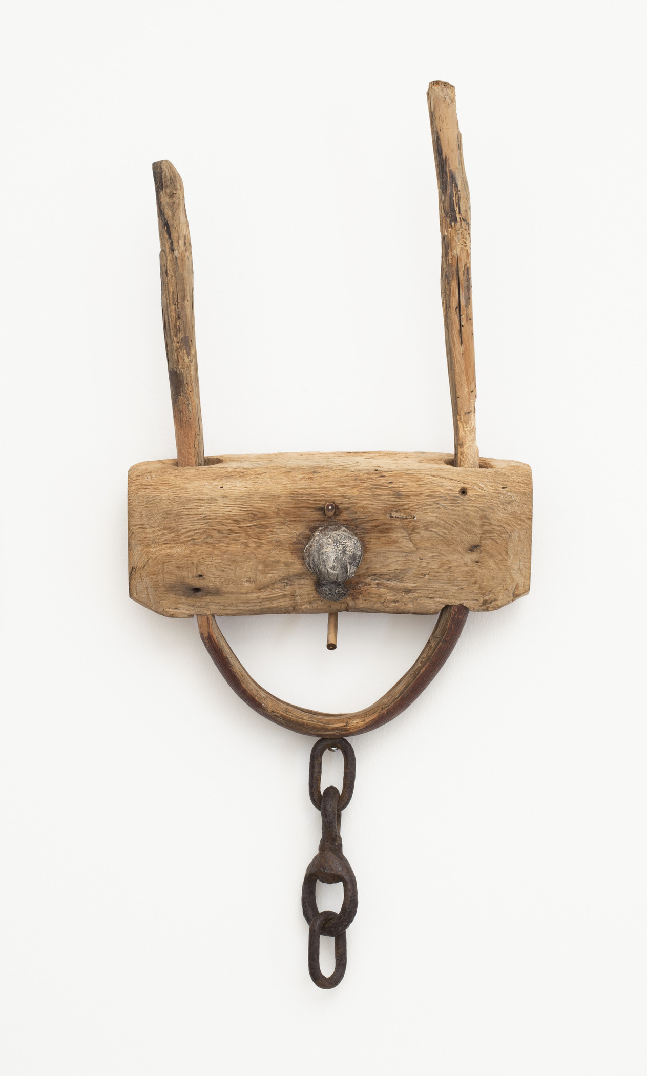 John Outterbridge, Asafetida Yoke, 2008, Los Angeles County Museum of Art, purchased with funds provided by the Pasadena Art Alliance, © Estate of John Outterbridge, photo © Museum Associates/LACMA