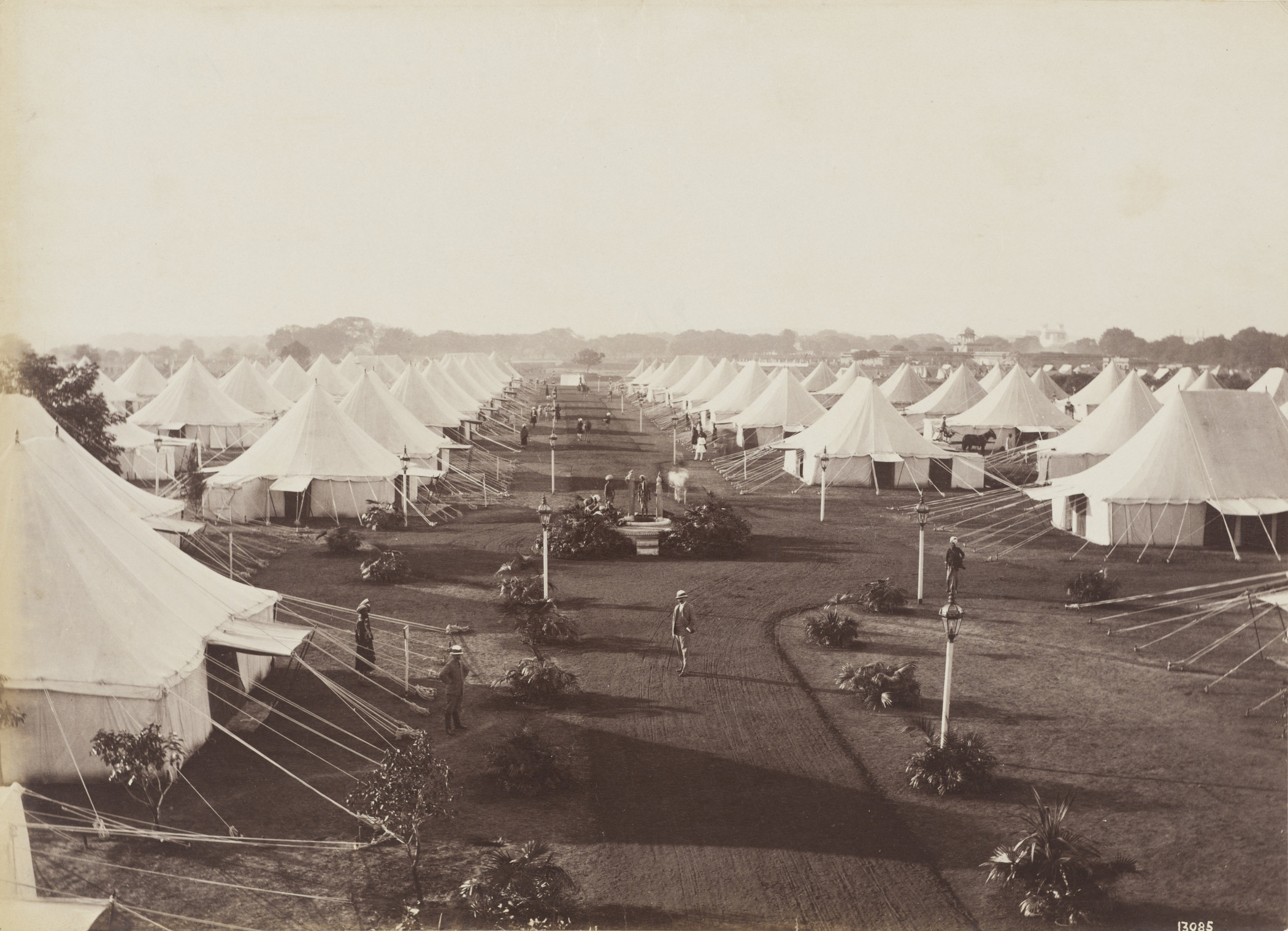Lala Deen Dayal, Guest Camp, Gwalior, December 1894, 1894, Los Angeles County Museum of Art, gift of Gloria Katz and Willard Huyck, photo © Museum Associates/LACMA