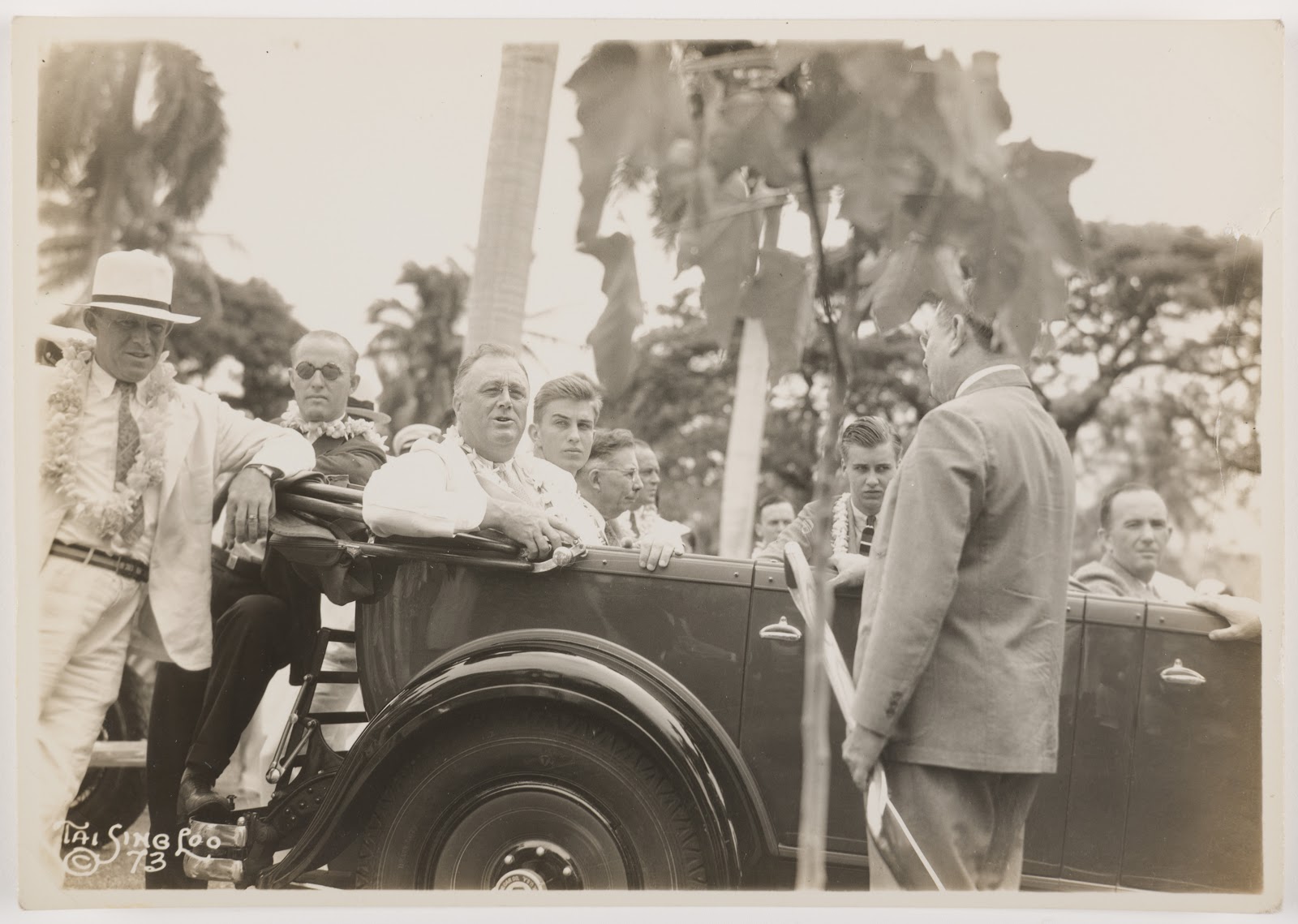 Tai Sing Loo, President Franklin D. Roosevelt, Delano Roosevelt Jr., the Governor of Hawai’i Joseph Poindexter, and John Aspinwall Roosevelt, United States, Hawai’i, 1934, Los Angeles County Museum of Art, partial gift of Mark and Carolyn Blackburn and purchased with funds from LACMA's 50th Anniversary Gala and FIJI Water, photo © Museum Associates/LACMA