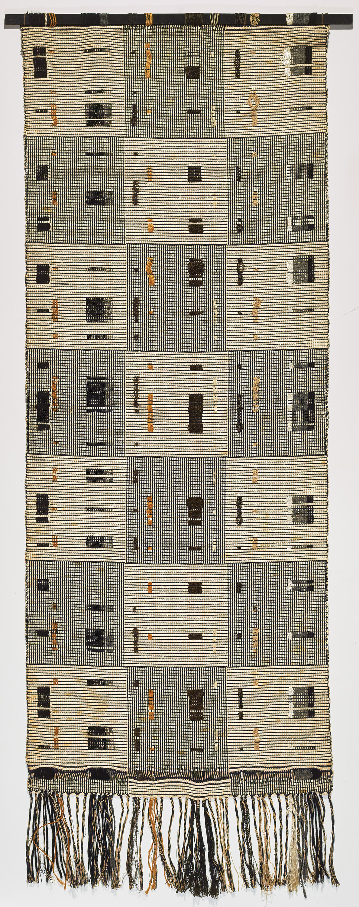 Kay Sekimachi, Wall Hanging, 1959, cotton, rayon, wool, jute, wood, Los Angeles County Museum of Art, gift of Margaret and Joel Chen through the 2020 Decorative Arts and Design Acquisitions Committee (DA²) in memory of Peter Loughrey, © Kay Sekimachi, photo by Lee Fatherree