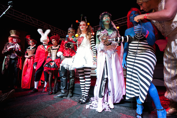 orquesta Propuesta alternativa Llevando Halloween Means It's Time for the LACMA Costume Ball! | Unframed