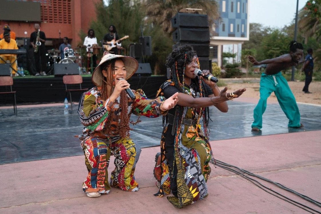 Yasna Yamaoka Vismale performs with Kalsoum and the Label in Senegal, image: David Kelley