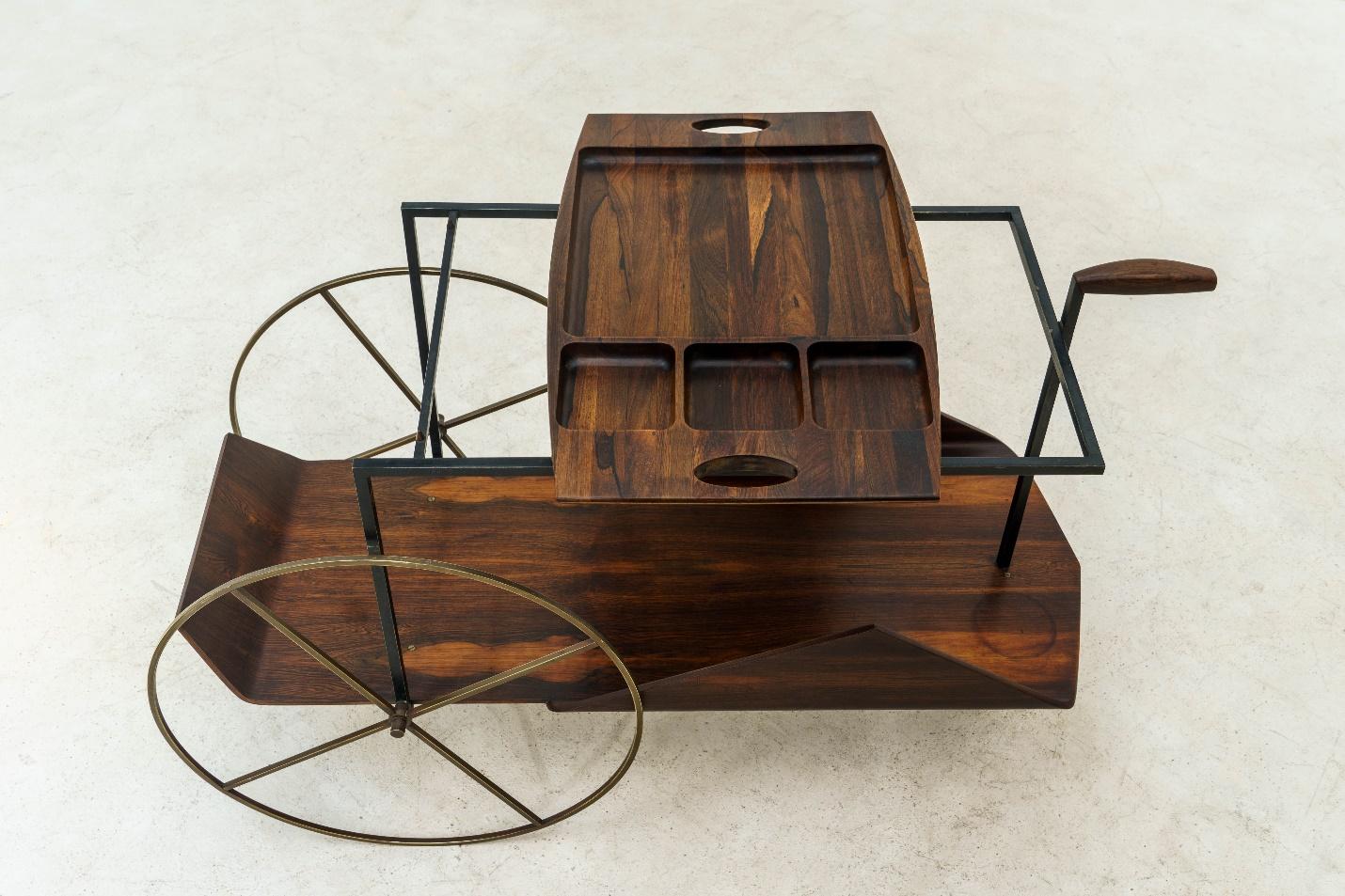 Jorge Zalszupin, Tea Cart, 1959, manufactured 1966, jacaranda wood, iron, and brass, 29 × 19 3/8 × 44 5/16 in. (73.6 × 49.2 × 112.6 cm), Los Angeles County Museum of Art, purchased with funds provided by the Bernard and Edith Lewin Collection of Mexican Art Deaccession Fund, and partial gift of Flavio Rodrigues Santoro, São Paulo, Brazil, image courtesy of Diletante Gallery/Daniel Brito