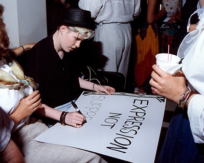 Fundraiser event at the Collector Art Gallery and Restaurant, June 30, 1989.  © Bill Wooby