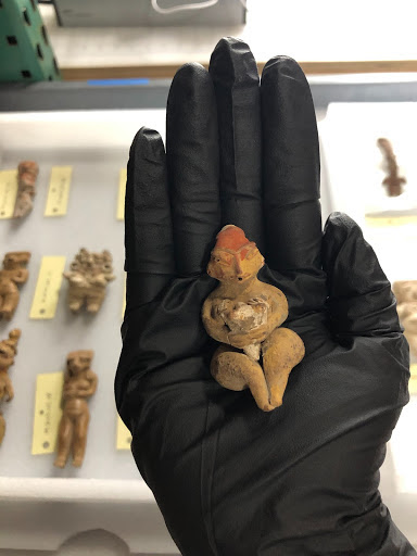 A female figure sitting holding a dog, Mexico, Central Mexico, Tlatilco, 1200–800 BCE, Los Angeles County Museum of Art, photo courtesy of Fernanda Hernandez