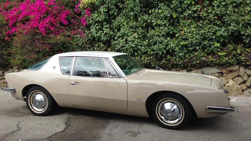 Decorative Arts and Design Acquisition Committee (DA2): 2014 Acquisitions