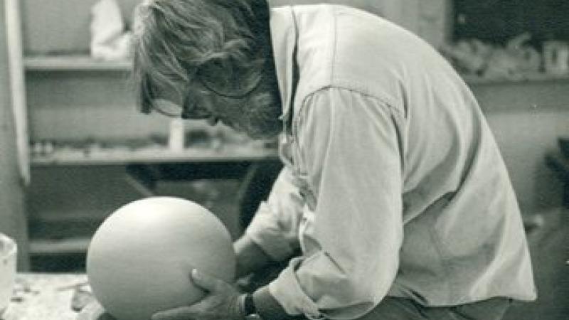 Ken Price 1935–2012