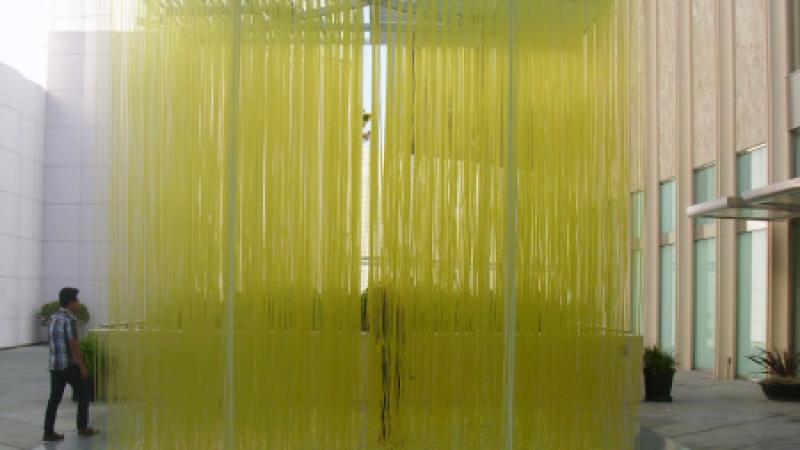  Jesús Rafael Soto’s "Penetrable" at LACMA Dematerializes the Viewer