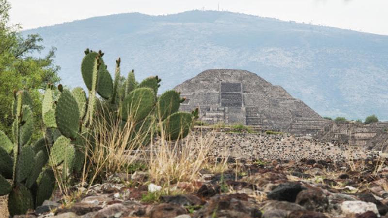 Walking through the City: Teotihuacan in Los Angeles