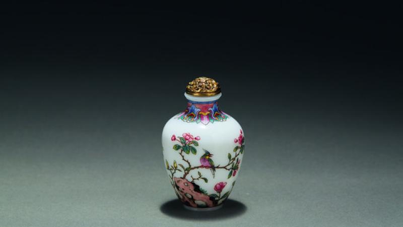 Snuff Bottle with Long-Tailed Bird on a Blossoming Tree