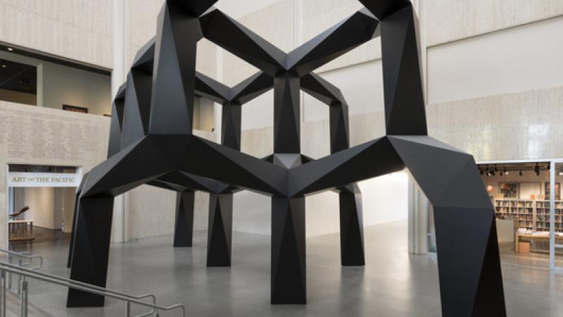 Architecture Students Take on Tony Smith’s Smoke 