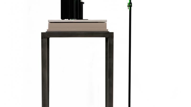 Lighting with Lasers: Conservation uses lasers to Illuminate Bruce Nauman Holograms