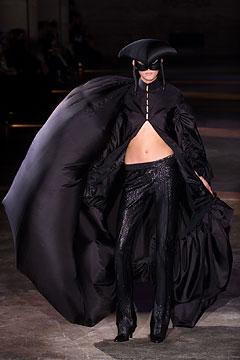 Alexander on sale mcqueen cape