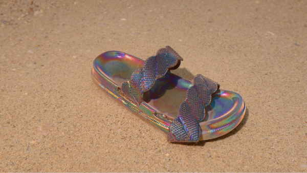 Iridescent sandal